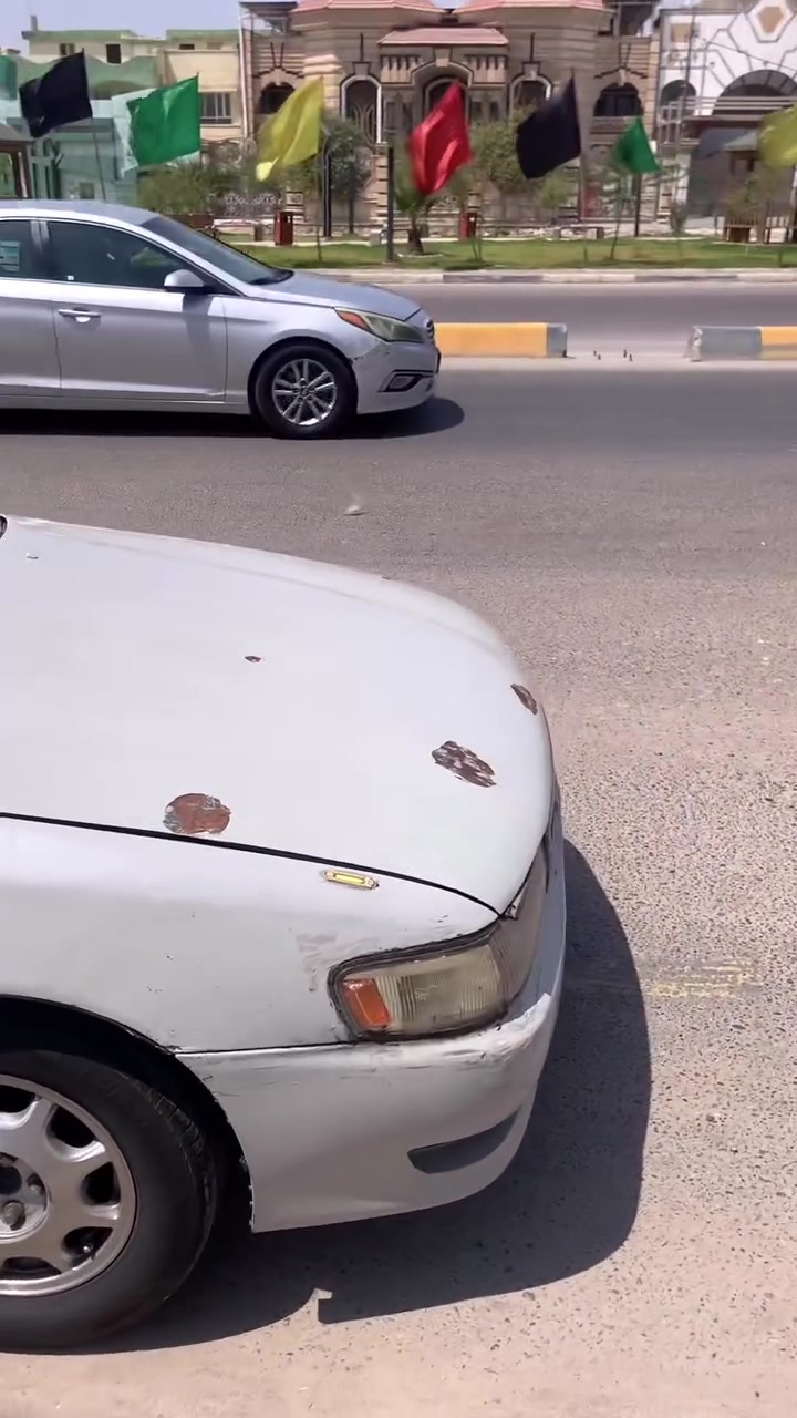 سلام عليكم 
كرسته للبيع سعر 38
سياره بسمي رقمها واسط مشروع وطني 
مكفوله من كصه نقل مكفولا صوليات 
عنوان البصره زبير 
رقم ***********
واساب فقط
