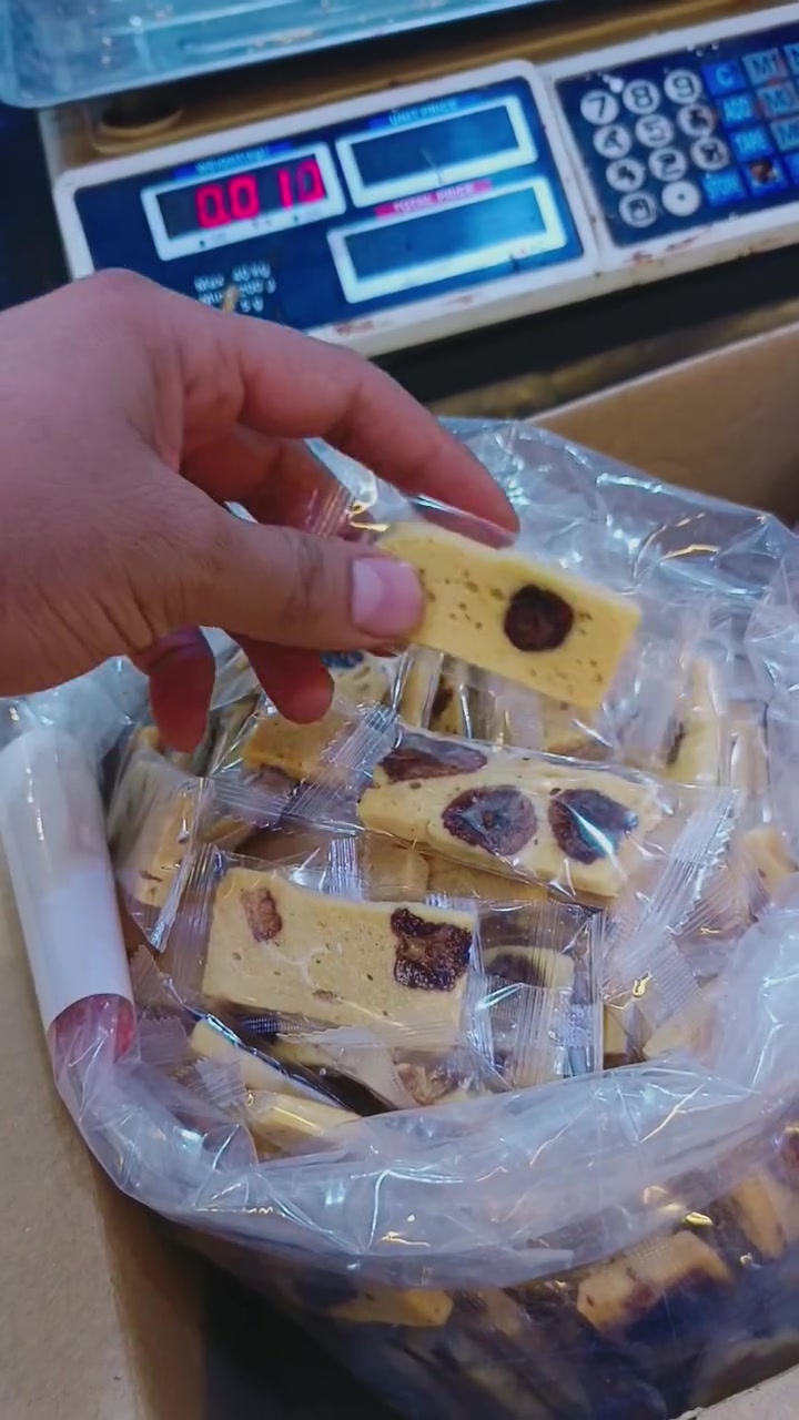 🍦✨ رجعت الحلاوة… بس بطريقة أخف!

تحب الآيس كريم وتخاف تخرب نظامك؟ 😍
جربوا الآيس كريم المجفف الدايت 🍦💚

✨ خيار مناسب للي يتبعون نظام غذائي
✨ مناسب ضمن الأنظمة قليلة السكر حسب مكوناته وحصتك اليومية
✨ خيار لطيف لمحبي الحلويات بدون ما تتنازل عن نظامك

😋 قرمشة وطعم الآيس كريم بطريقة مختلفة ومميزة!

📍 مجمع تحرير العطار
النجف – ناحية الحيرة – مقابل السوق الجديد
📲 واتساب وطلبات: ***********

#مجمع_تحرير_العطار #ايسكريم_مجفف #دايت #سكر #مقاومة_الانسولين #حلويات_دايت #نجف
