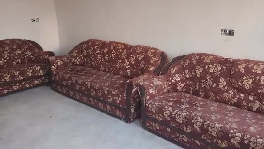 طخم قنفات للبيع
المكان/ كركوك
السعر/100 وبي مجال
الرقم/***********
