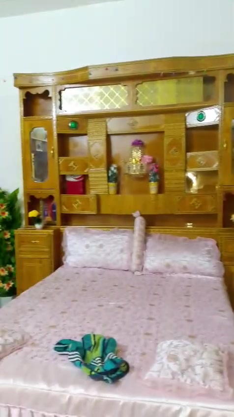 الرمادي • غرفه اخشاب • ميز تواليت