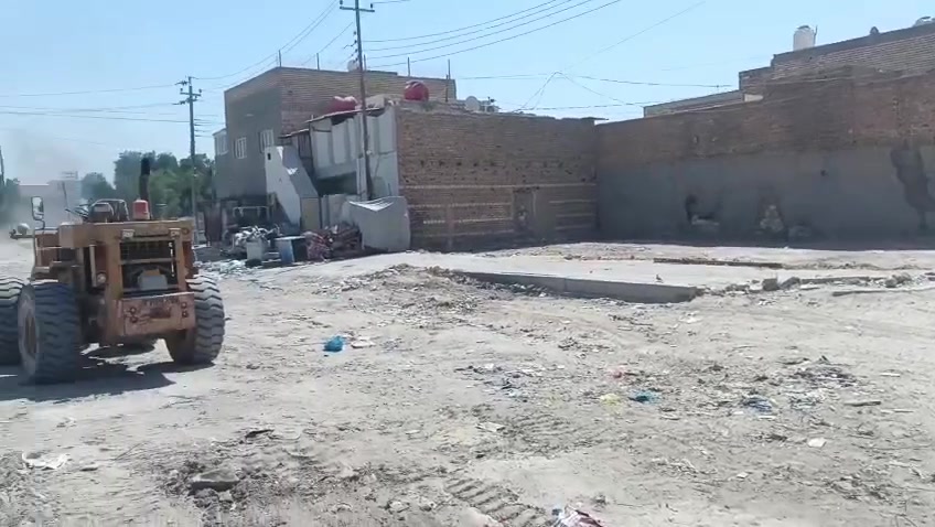 السلام عليكم عرصه تجاريه ٢٠٠م ركن  منطقه ٤١
على شارع ستين مقابيل السوك مفتوحه على شارع الصب 
سعرها ٣٥٠ وبيها مجال 
للاستفسار مكتب بركات البنين ***********
