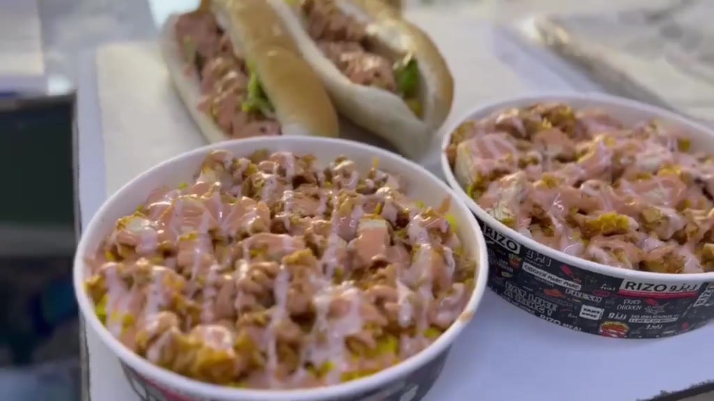 العرض يمه غيررر 🥸🥸
العرض الاقوى والاشهر يم ماكولات مرتي الثانيه😂🌚
صحن ريزو كبير عدد 2 🍜
سندويش زنكر بالصلصات الخاصه عدد 2 
كل هذا ب 10 الالف فقط 🔪
متوفره خدمه توصيل 
العنوان /بلمسيب مقابل مدرية بلديه المسيب مجاور مجمع العائله 

للحجز /‭***********‬
