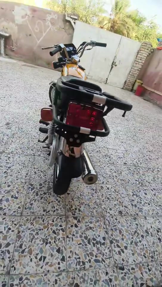 دراجه للبيع نامه شلامجه اصلي موديل 27 وكيل اوراق سكنر السعر 1100 وبيها مجال مكاني ميسان العماره رقمي ***********

