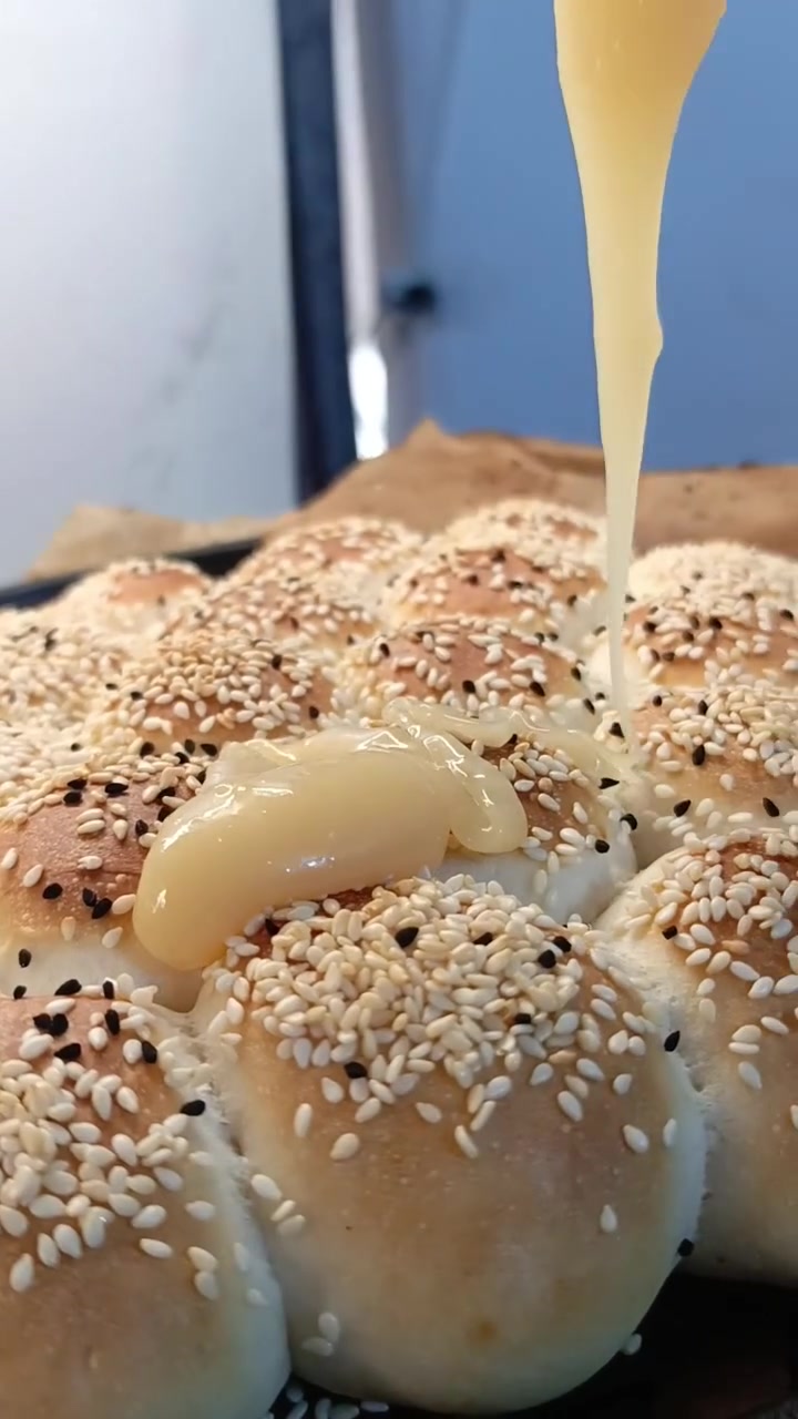 للحجز والاستفسار برقم الواتساب ***********
