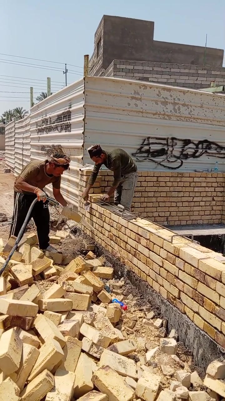 كادر خلفات بناء شغل هندسي حسب الطلب
متفرغين حاليا للعمل بالسماوه
***********
