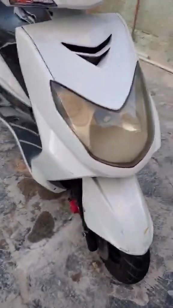 سلام عليكم....
دراجة سكنس(فحل )  🛵 للبيع دراجه كابريتر مكفوله كفاله عامه 
دراجة شلعه معدل كهربائيات كلهه شغاله 
دراجة جديده  بلادية
أي نقص مابيهة
جيب فيتر وتعال افحص
العنوان بابل القاسم  الاستفسار الاتصال على الرقم ***********
