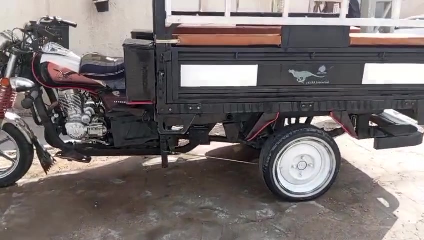 السلام عليكم ستوته للبيع موديل 23 اصوليه خير من الله مابيه اي نقص مكينه جديده 26 النظافه واحد على واحد السعر مليونين وربع وبيه مجال للتواصل ***********
