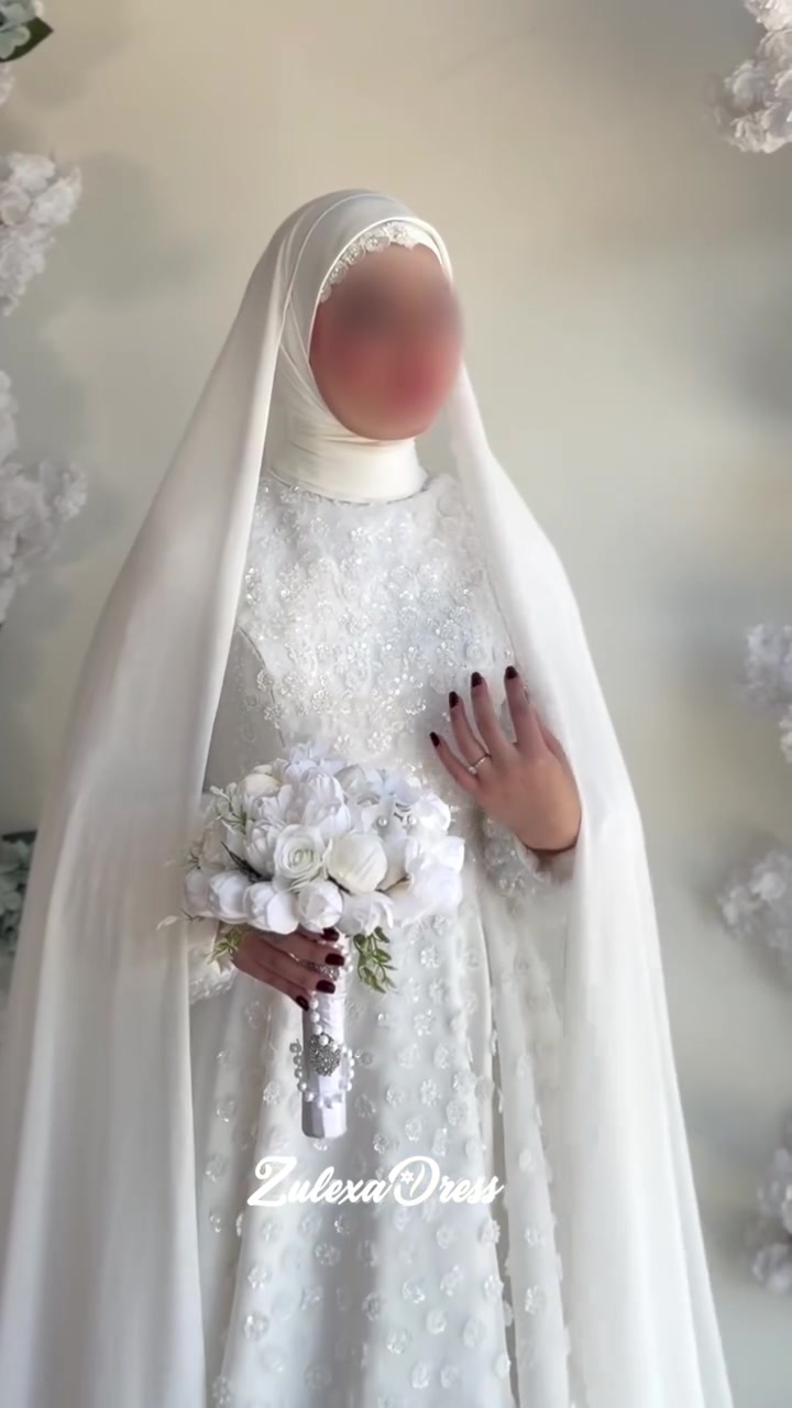 بووکی نازدارمان مارەکردن و گواستنەوەی لای ئێمە بوو🥹❤️

بۆ بینینی مەیکەپی مارەکردن و گواستنەوەی ئەم گوڵەمان جۆینئ گروپی مەیکەپ بن 
لە بایۆی ئینستگرام دانراوە💄

‏#Erbil
‏#Iraq
‏#Kurdistan
‏#ErbilFashion⁩⁩⁩⁩

نص مكتوب في الصور:
- ZulexaDress