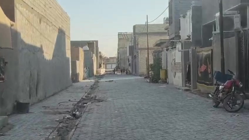بيت للبيع المساحة ١٠٠م طابو زراعي سبع قصور شارع المشروع جميع الخدمات متوفره السعر 40 وبي مجال للإستفسار يرجى مراجعة الدلاليه الأمير عنوان دلاليه شارع ابو علي مقابيل المدرسة الأهلية ***********

