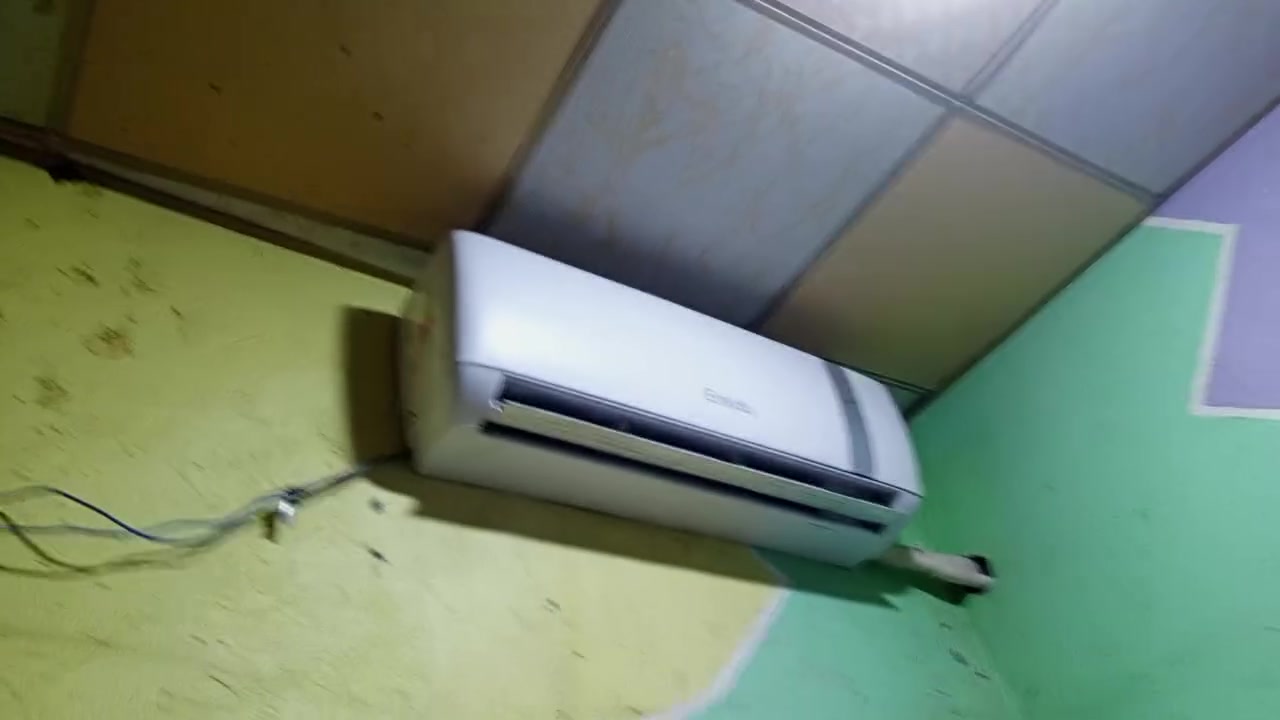سبلت • طن ونص • محتاجه
