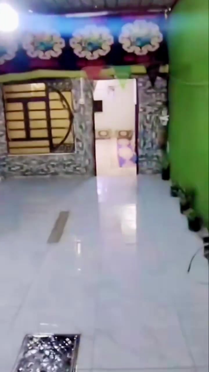 دار للبيع المساحه 160 متر غرفتين وصاله ومطبخ واستقبال النجف الاشرف حي الرحمه شارع 20 يصلح حسينيه كونه قريب على طريق الزوار جهه ابو طالب جهه معمل خياطه قريب على شارع 20 رابع بيت معروض ب 60 مليون بي مجال مكتب سور النجف اتصل على هاي الارقام ***********
 واتساب
*********** تصال
