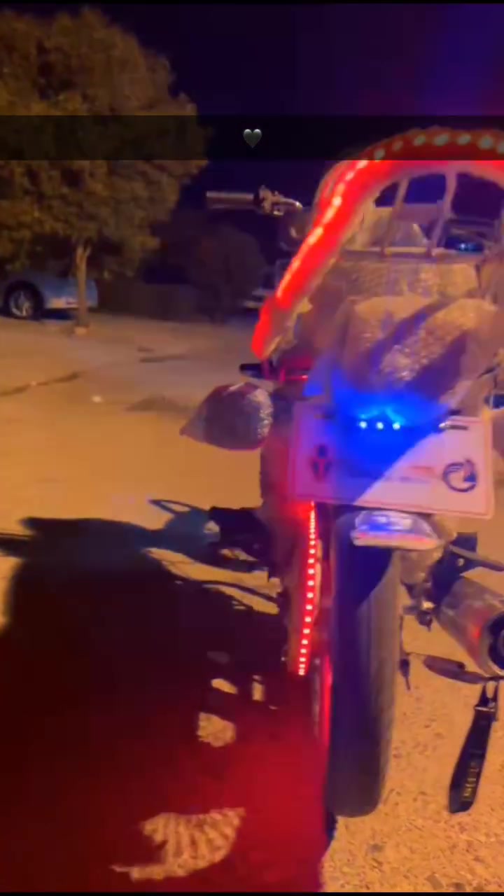 ٢٠٢٤تەیگەر ماکینە کەپس یەک دینار مەسرفی تیانیە ماتۆرێکی تابڵی جوانە بەقوەتە زۆر بێعەیبە ماتۆڕەکە   نرح٥٩٠هەزاریەکتۆز مەجال لەسەر ئیزنی ئادمین.                                 *********** watsap lasar
