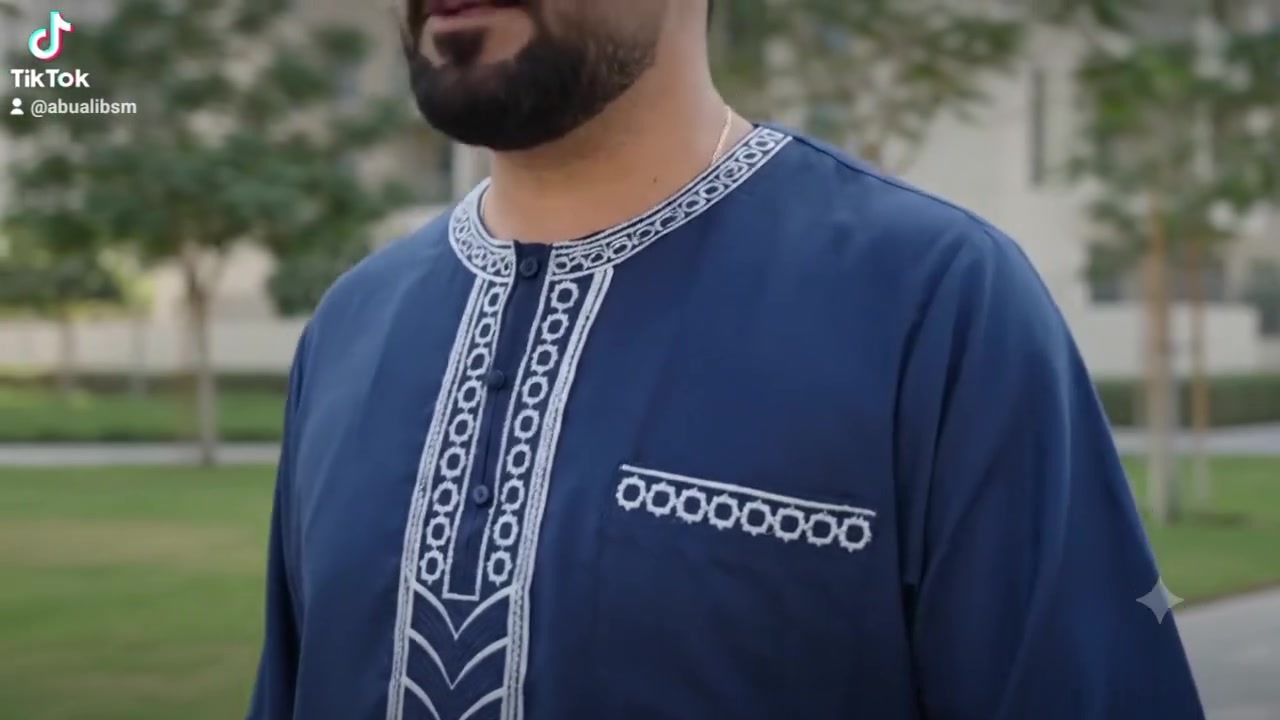 🔥 تخفيضات تخفيضات 🔥
گلبية رجالية قطنية درجة أولى 👔
خامة ممتازة وموديلات حلوة وبأجود نوعية قطن.
💰 السعر فقط: 10 آلاف دينار
📏 القياسات: 56 – 58 – 60 – 62
📍 توصيل سريع داخل مجمع بسماية
🚚 ويوجد توصيل إلى بغداد وجميع المحافظات
للحجز والاستفسار واتساب: 📲 ***********
أبو علي بسماية للعروض الخاصة والخصومات
