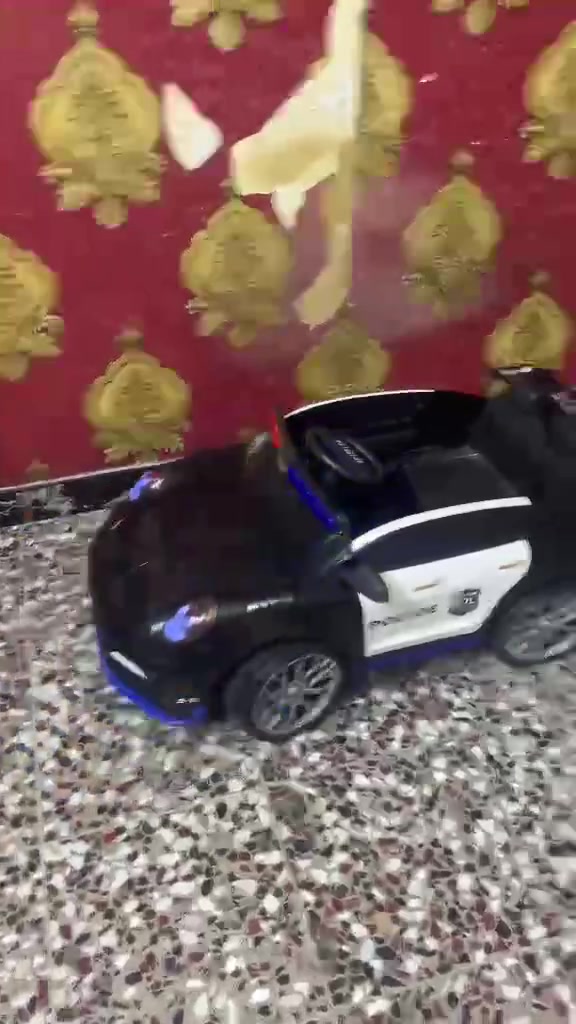 سيارة شحن أطفال • جديدة • بغداد