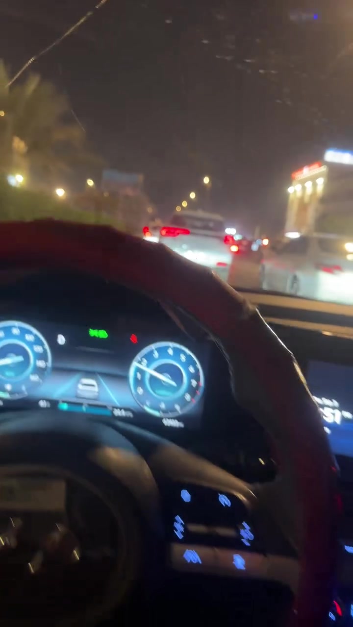 السلام عليكم
السياره ليفان 
موديل ٢٠١٦
نظفية بيها بارد قليل
مكينة وكير جديد
السعر ٤٨ وبيها مجال
بغداد بلديات
***********
***********

