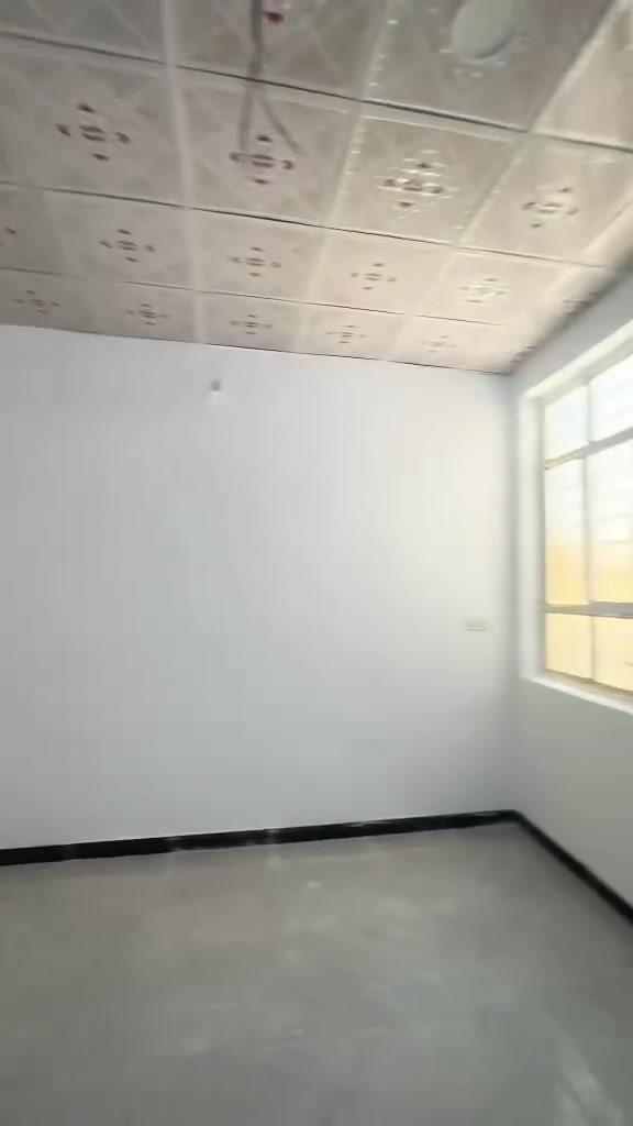 � مشتمل للإيجار – الحلة - ابوغرق - حي الحسين

📐 المساحة: 100 م²
🏠 الطابق: طابق واحد.

📍 الموقع: قريب من الشارع المبلط.

✨ تفاصيل المشتمل:
▪️ استقبال.
▪️ هول.
▪️ مطبخ.
▪️ غرفة كبيرة.
▪️ طارمة.
▪️ مجمع صحيات داخلي.
▪️ مجمع صحيات خارجي.
▪️ مناور عدد (2).

✅ البناء حديث، نظيف، ولم يُسكن سابقًا.

💰 السعر: 250 ألف دينار.

📞 للاستفسار والحجز:
مراجعة مكتب ركن بابل للعقارات للمقاولات العامة
📱 ***********

🌍 عنوان المكتب: الحلة – حي الأكرمين – شارع طيبة – مجاور حسينية موسى الكاظم
