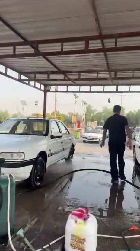 للبيع محطه غسل سيارات وسجاد في النجف مكان تجاري للستفسار***********

