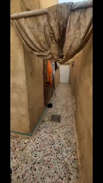 بيت للبيع • ٢٠٠م • حي عسكري قطاع ١٥