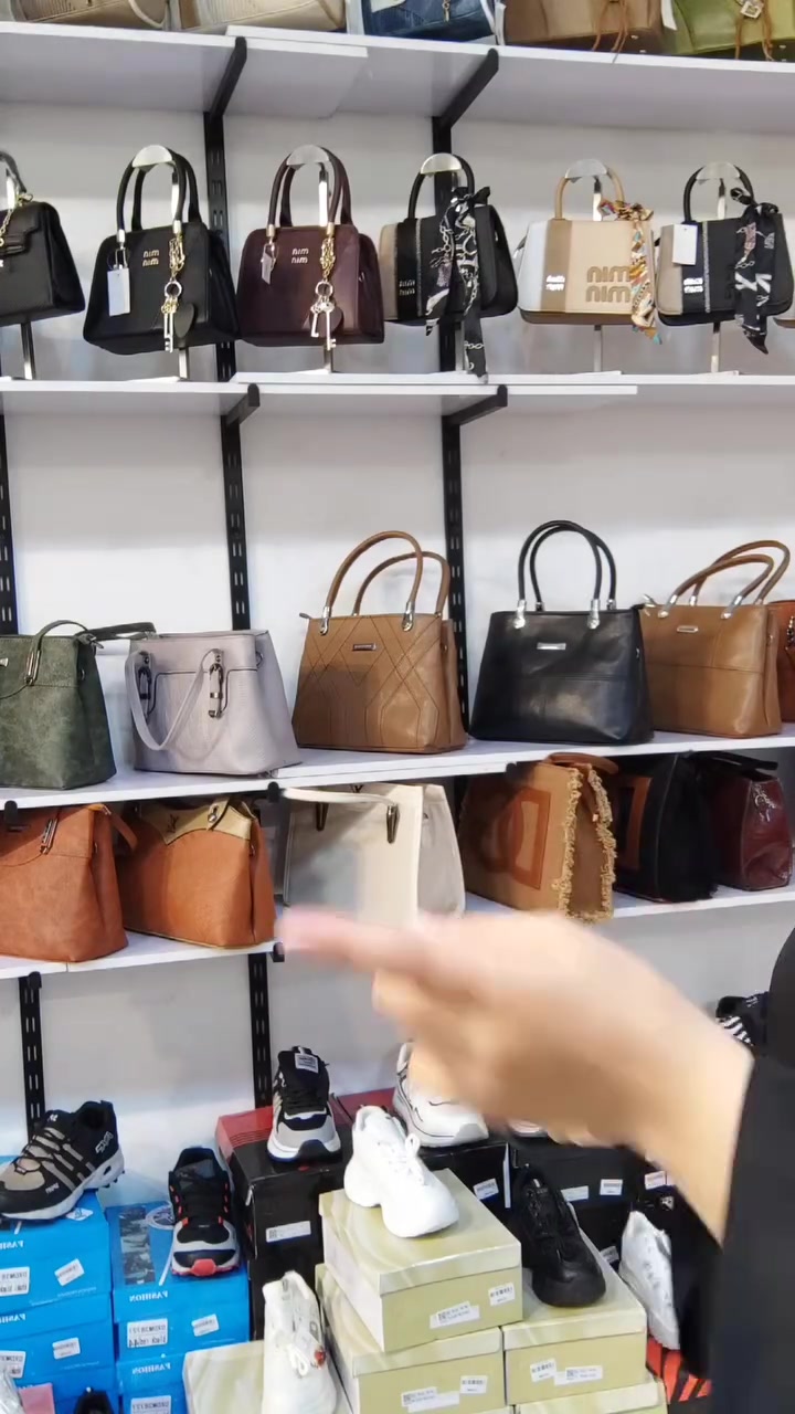 حقائب نسائية • كربلاء حي السلام • توصيل