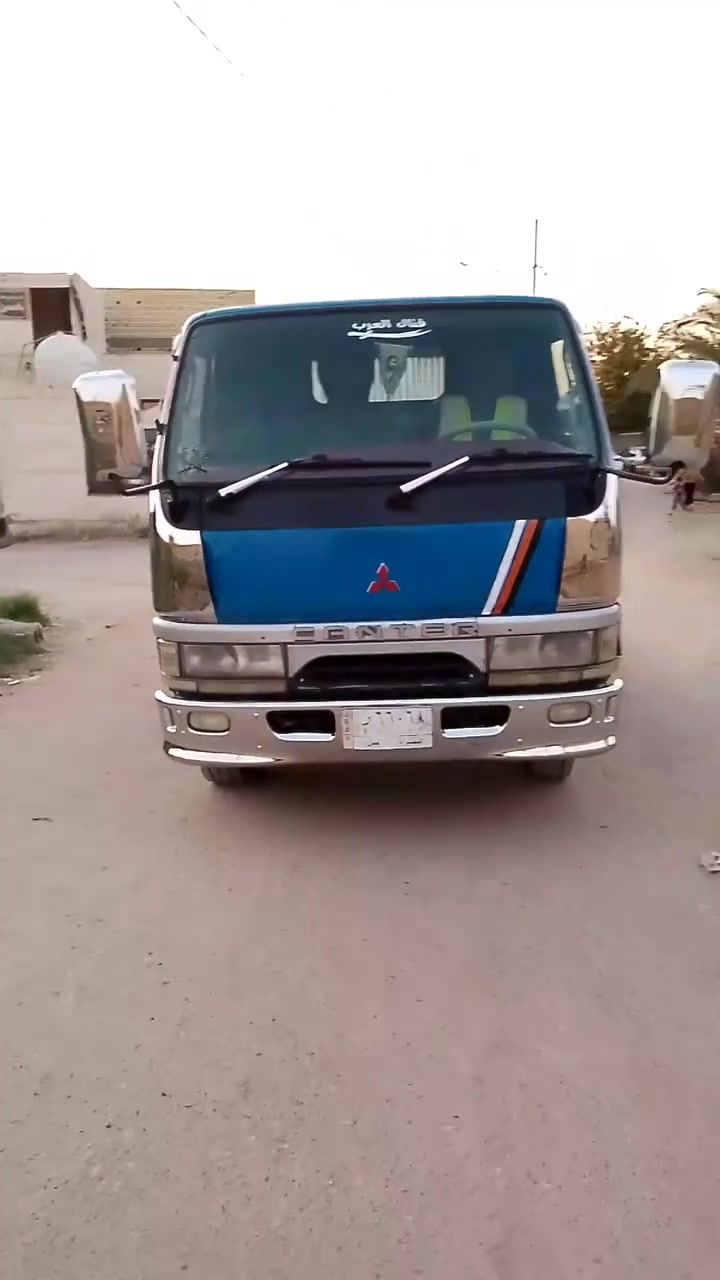 سلام عليكم للبيع  كنتر بزون فحل  ورك فوك محرك 108 يعني 33 محرك جديد لابخار ولا تنقيص شاصي مكفول   سياره جديده  قماره بلاد لا صبغ ولا خياس    كهربائيات كله شغاله  تايرات جوبلس  تبريد شغال    دواخل بل كارتون  رقم بصره مشروع وطني تداور. وين ماتريد مداور  ثاني يوم.  مكاني ناصريه  مركز  لسعر 168 وبيه مجال. حك جيه لشراي. بل خدمه ول مو شراي لا يتعبني  ***********
