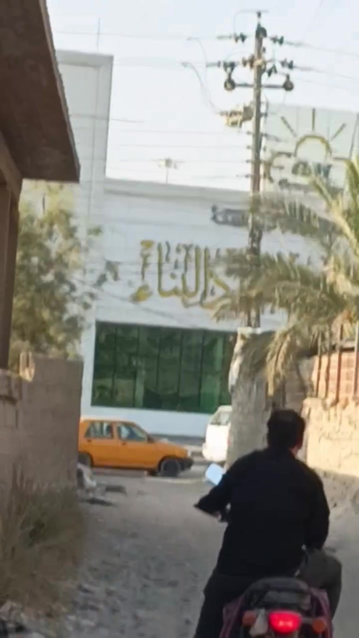 يوجد لدينا بيت للبيع 65 متر كنطرة السلام مقابيل الجسر مال المشاية مطبعة الوارث السعر 45 مليون وبي مجال قليل للاستفسار مراسلة الصفحة أو اتصال بل رقم الهاتف ***********
