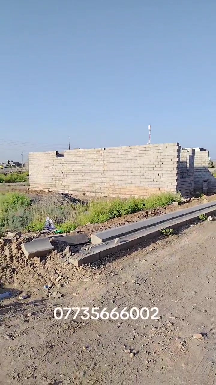 📢 قطعة أرض للبيع
📍 الموقع: أم العظام، بالقرب من السدة وقريبة من الشارع الرئيسي.

📐 المساحة: 400 م²

✅ الخدمات متوفرة بالكامل:

ماء

كهرباء

إنارة

مجاري

🚧 المتبقي فقط: التبليط.

💰 السعر: مناسب.

📞 للاستفسار والاتصال: ***********
