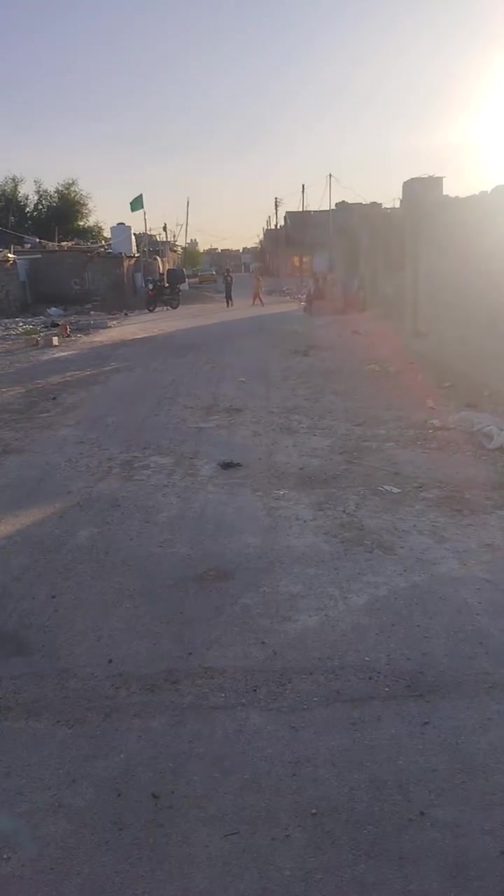 السلام عليكم بيت تجاوز البيع بلحسينيه ابمسقط شارع ابو جلال بنا جديد ب14وبي مجال وهذا رقمي ***********
