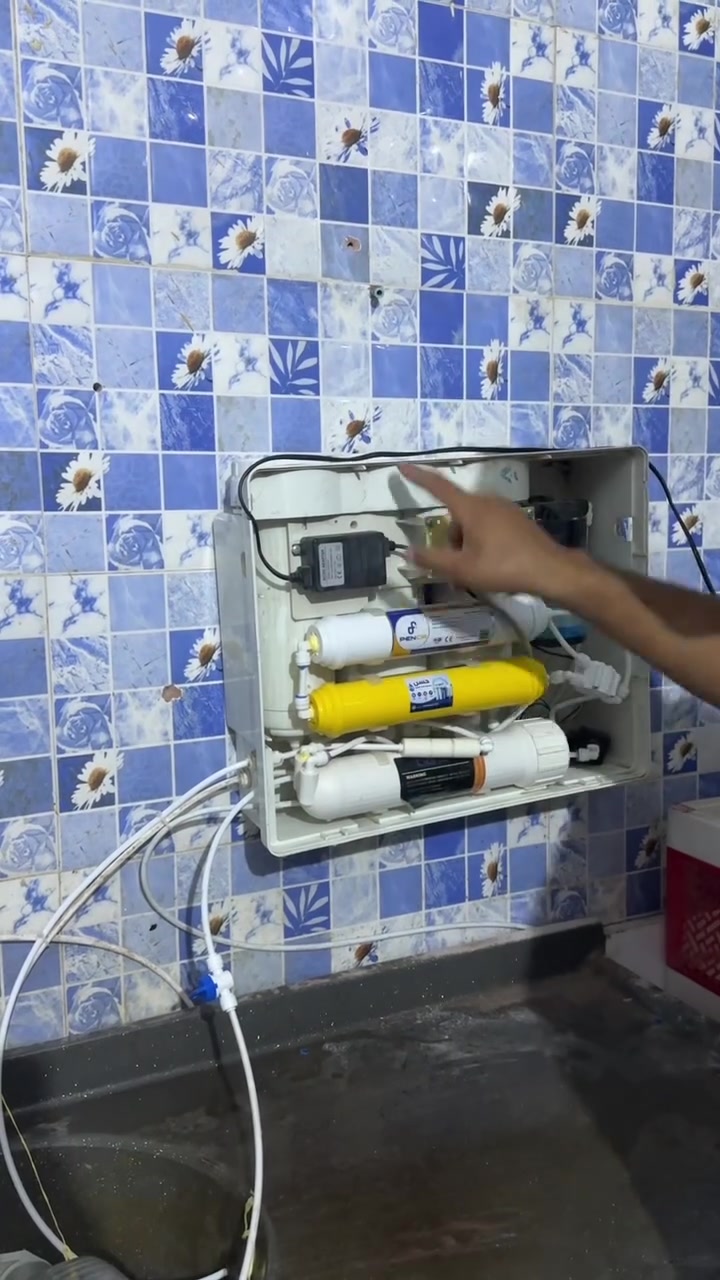 💧 من أعمالنا اليوم 🔧✨
صيانة وترتيب منظومة فلتر الماء وتنظيف وفحص جميع المراحل، حتى يرجع الفلتر يشتغل بأفضل كفاءة 💯

✅ فحص وصيانة كاملة
✅ تبديل القطع والفلاتر عند الحاجة
✅ شغل مرتب ونظيف
✅ صيانة موقعية ونجيك للبيت 🏠
✅ شغلنا بالضمان ورضا الزبون أولاً ❤️

📍 كربلاء – طويريج
📞 ***********
حسن لفلاتر الماء المنزلية 💧

نخلي مي بيتك أنظف… وخدمتنا توصلك لباب البيت 🚗💙
