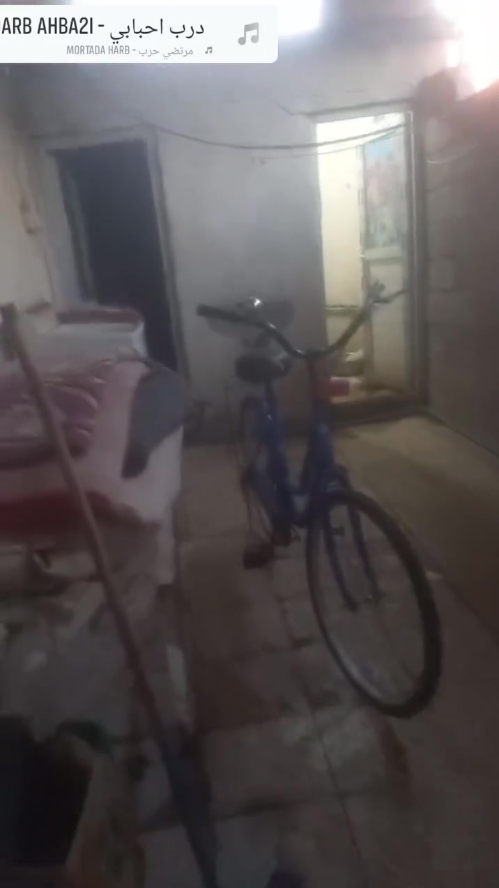 بيت تجاوز للبيع منطقة مرتبه حي العامل قرب المول ***********
