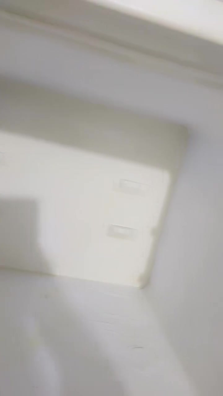 أثاث كامل • نظيف جداً • مكيف طن ونص