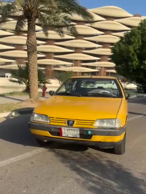 بيجو  405 2011بسمي سياره كامله كير مكينه تبريد بديه جديد ستوه ملكوطه خياسات كهربائيه على وضع الشركه سياره حداديه جديده التواصل على الرقم ***********
