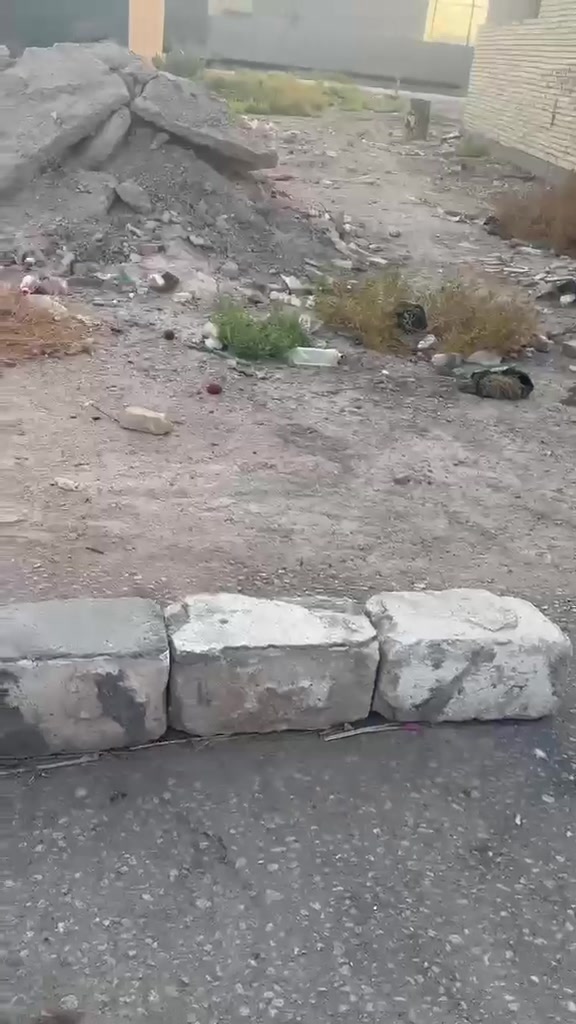 *اللهم صلِ على محمد وآل محمد*

*🔴 قطعة أرض للبيع - عرض اليوم 🔴*

📐 *المساحة:* 200 متر (10 واجهة × 20 نزال)
📍 *الموقع:* مجمع الأمير - قرب العلوية شريفة بنت الحسن (ع) 
🛣️ *الشارع:* 13 متر
💰 *السعر:* 55 مليون وبي مجال

*للاستفسار:*
*مكتب بركات أهل البيت (عليهم السلام)*
الحلة - شارع 100 - قرب مجسر العبور
📞 *************

الله يرزق صاحب النصيب 🙏
