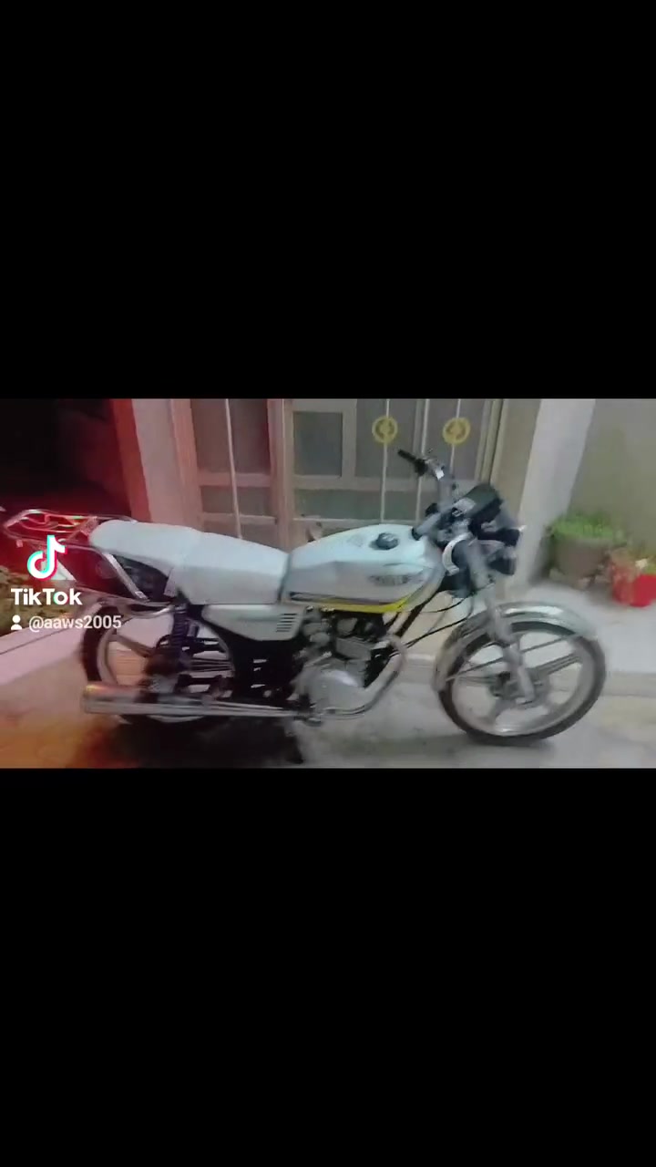 السلام عليكم ساڤين خمسه كير موديل 2020 محرك مامفتوح كبس كهربائيات كلها شغاله سلف لايت باتري جديد ماطور نضيف مابي اي عيب سعره 350  مكاني كركوك ***********
