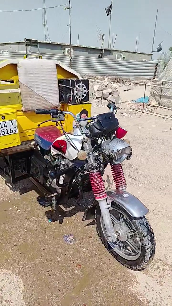 سلام عليكم ستوته جمره مديل 17 رقم سنويه  شاصي مكفول كفاله عامه تخم تايرات جدد بدي  نضيف  كهربايات كله شقاله سعر مليونين 2
مكاني بصره زبير ***********
