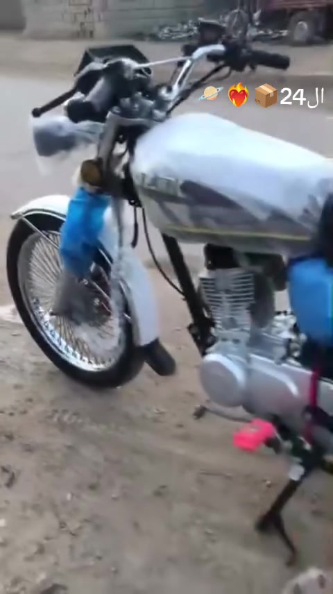 سلام عليكم درجه للبيع سونك باب اول مكينه لوك شرط كبس دراجه حلوه او مجنبزه كهربايات كله شغاله دراجه كله علا بلاد تيرات جداد السعر 600او بيه مجال قليل مكان كركوك قرب الصياده  ***********او تحياتي لجميع 🪐❤️‍🔥📦
