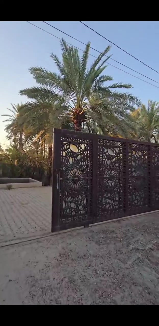 � ════ � بسم الله الرحمن الرحيم � ════ �

� فرصة مميزة لعشاق الاستثمار والعقار!

� لا تفوّت هذا العرض... اطّلع على التفاصيل.

� العنوان: بغداد / الراشدية / نزلة جمال حداد
� نوع العقار: دونم للبيع
� السند: طابو 25 تحويل

� مميزات العقار: � موقع مميز وهادئ.
� قريب من الخدمات والطرق الرئيسية.
� مناسب للسكن أو الاستثمار.
� منطقة واعدة تشهد نموًا عمرانيًا مستمرًا.

� للاستفسار والمعاينة: ***********
***********

� مع الشكر والتقدير
أبو أيمن للعقار

#عقارات_بغداد #الراشدية #نزلة_جمال_حداد #دونم_للبيع #طابو25 #أبو_أيمن_للعقار
