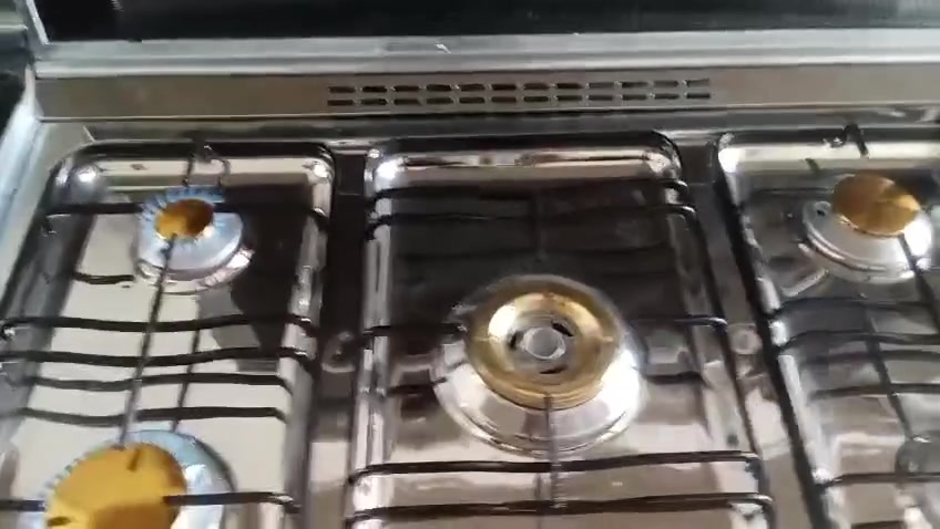 للبيع: طباخ فريش مصري أصل ونظافة علعال! 🔥
إذا تدور على طباخ قوي، ينشد بيه الظهر، ويتحمل كرف ومكفول من كلشي، هذا الطلب مالتك:
​الماركة: فريش (صنع مصري أصلي)
​الحالة: نظيف جداً وشغال بشرط المعاينة والتجربة
​المميزات: نار قوية، شعلة منتظمة، وتصميم مرتب للمطبخ
​السعر: 230 ألف دينار (قابل لتفاوض بسيط للجادين)
​📍 العنوان: بغداد - حي البتول (قرب جسر المشاة)
📞 للإستفسار أو الشراء اتصل على الرقم: ***********
​(الشراي الجاد يتصل وما نختلف وياه إن شاء الله)
