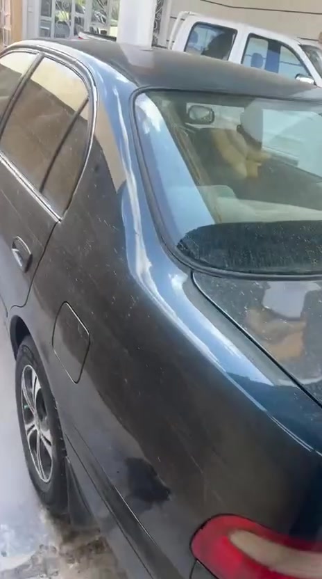 سلام عليكم كرونه نفخ موديل 91 بغداد تحويل مباشر مكينه 2000تخم تاير وحداديه وتبريد ثلج مصبوغه حزام جماليه فقط مكان سياره بغداد ***********واتساب 
***********
