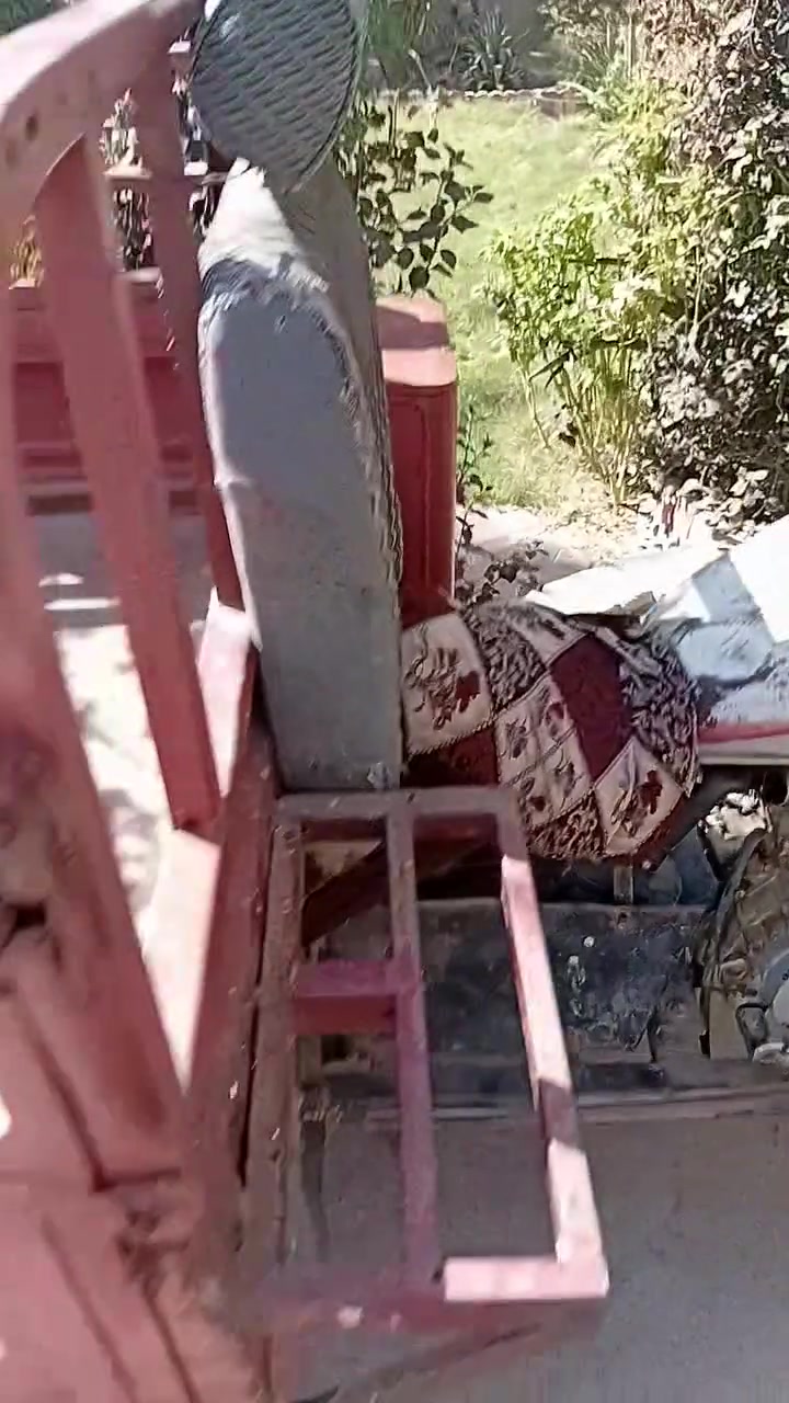 السلام عليكم ستوته شقاله من كلش بس جوب يرادله اسعر٦٠٠او بيه مجال التصال***********
