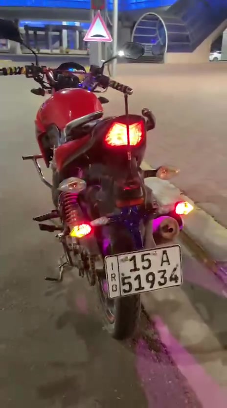 من رخصت الادمن
ههاوجي موديل 19 

مبدل ولفات فقط شغل يم ابو زمن مكفول لشغل 

ماناقصه شي فقط خفايف خارجيات كماليات وشي قليل عوزه 
سنويه ولوحات انكليزي تحويل ثاني يوم 
مكاني الانبار رمادي حصيبه الشرقيه 

تواصل *********** 
وتحياتي للجميع❤️‍🔥
