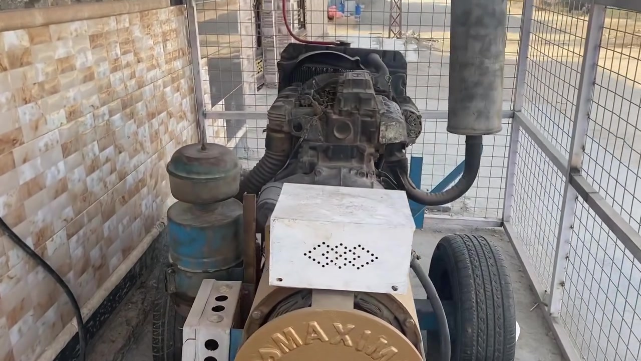 مولده كيا  ٢٧٠١     /  ٢٥        كيفي  نضيفه لاتنقيص ولاتبخير  السعر مليون ونص  العنوان الديوانيه للتواصل  ***********
