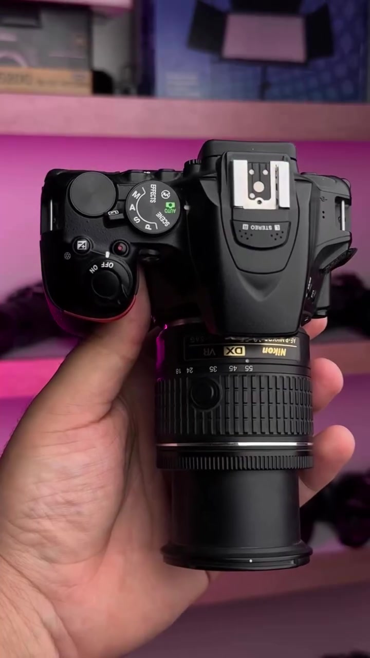 نيكون D5600 • ٢٤.٢ميجابكسل • فيديو ٦٠إطار