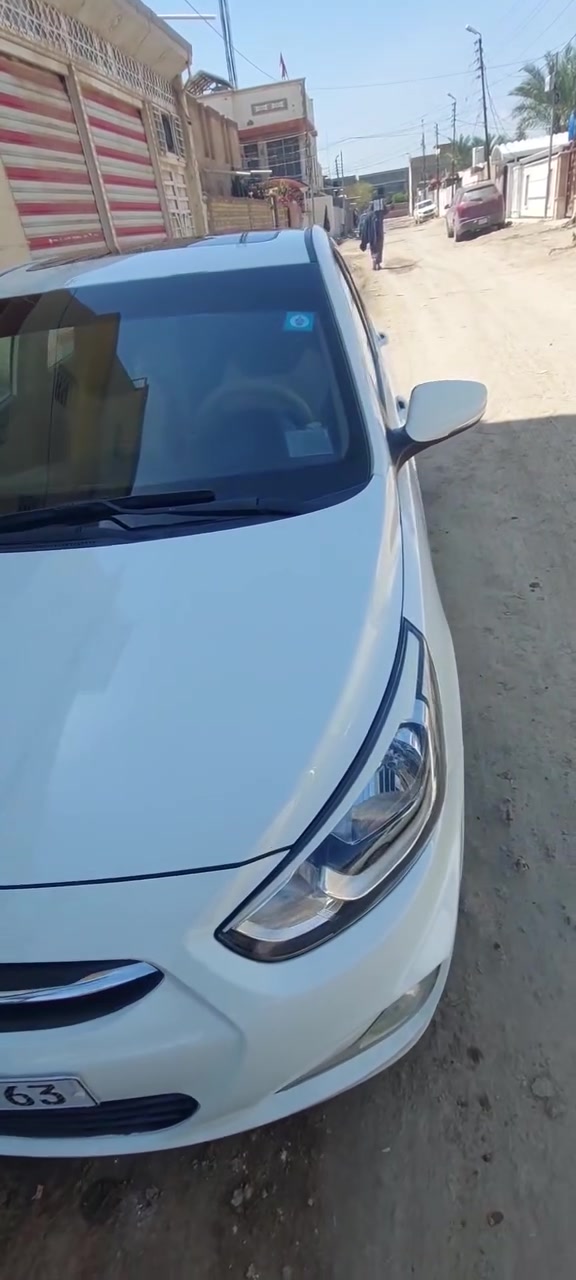 ***********
