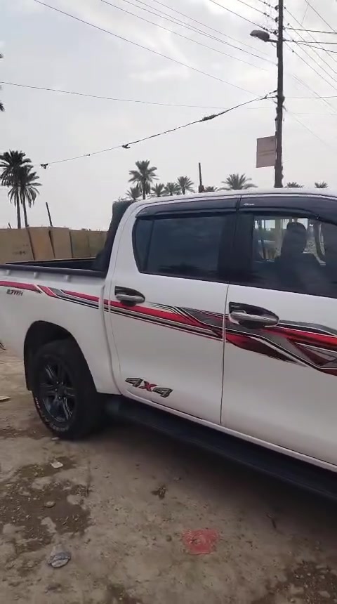 بيكم ها لوكس موديل 20 فور ويل  بصمه وارد سعودي سياره جاهزه عله اربعه وعشرين حبايه رقم اربيل انكليزي مستعجل عله بيعته السعر 290$وبيه مجال الشراي يتصل مكاني بغداد ***********
