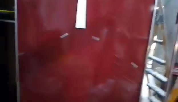 هاي ب١٠٠بحساب فلوس الحربيه تكمه صاج البريد هسه يجي يشيلها عنواني حي اور داشيل ***********
