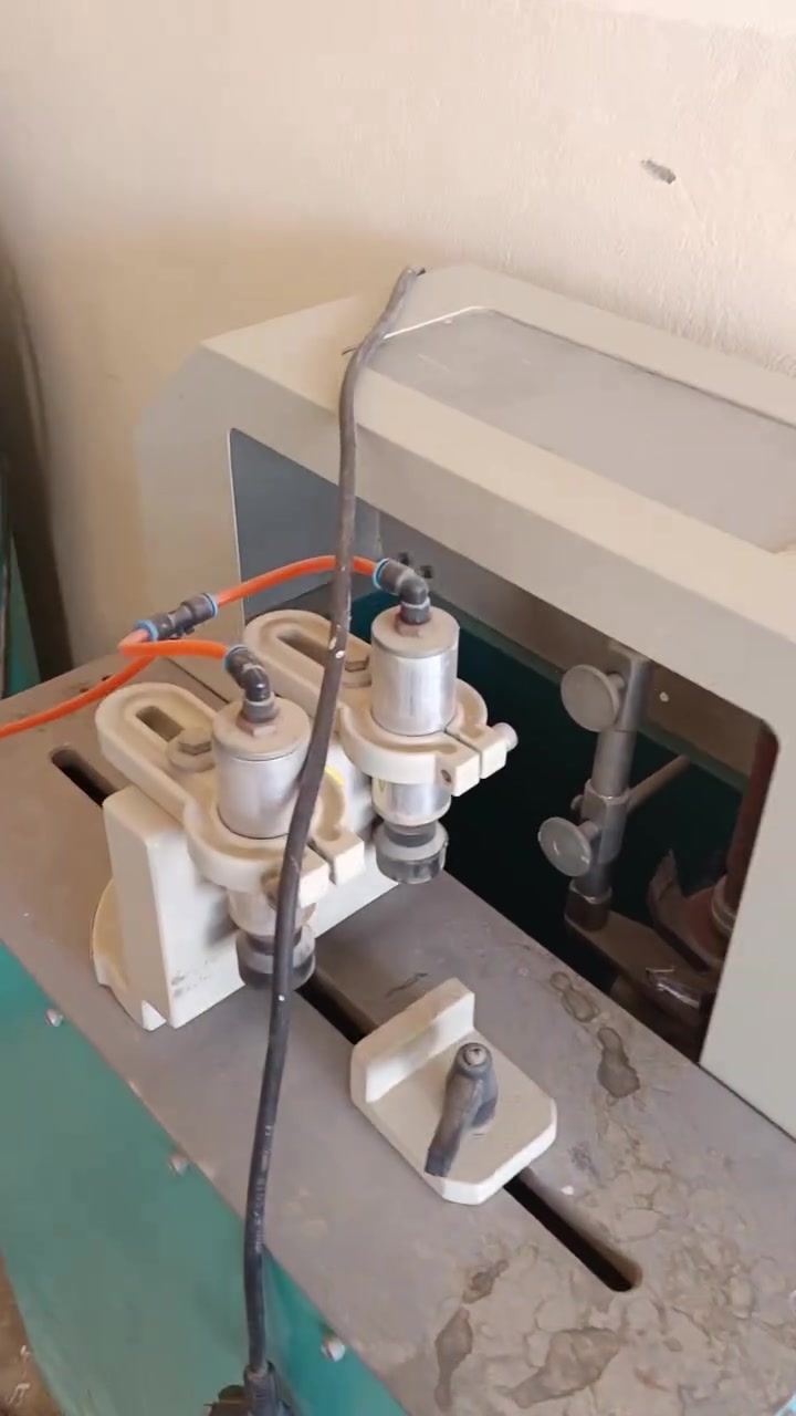 معمل PVC
5قطع ستخدام شهرين 
مكائن نضيفه السعر 40ورقه
وبي، مجال :الرقم ***********
العنوان بعقوبة صناعه الثالثه!!
