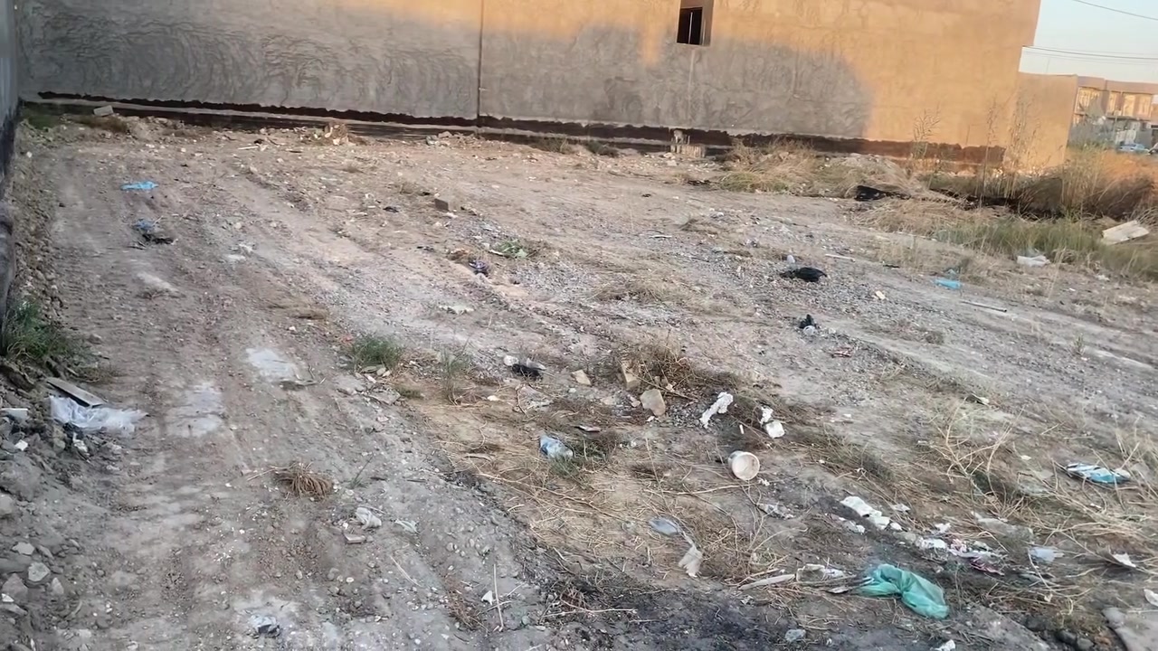 السلام عليكم قطعة ٢٠٠م للبيع طابو زراعي ثاني قطعه عن شارع  عشرين للاستفسار الاتصال على الرقم ***********

