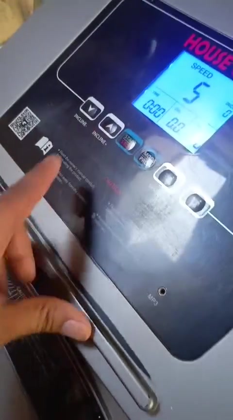 سلام عليكم جهاز جري نظيف هزاز مكاني بغداد حي اور 150 وبيه مجال ‏‪***********‬‏وتساب
