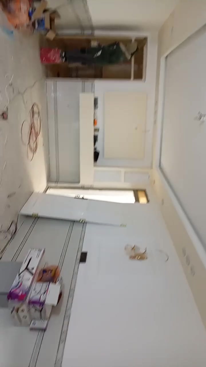 ديكورات داخلية وخارجية • واجهات • سقوف ثانويه