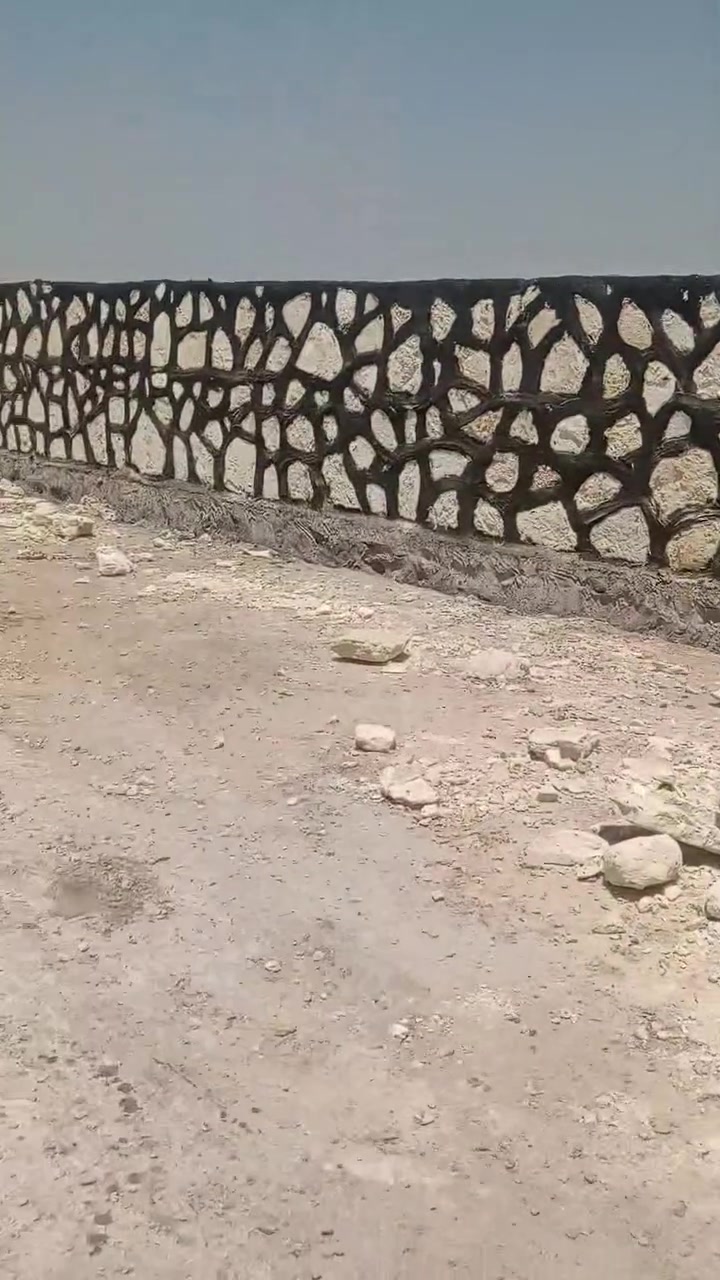 السلام عليكم بناء حجر كرسته وعمل اسيجه بيوت تطبيك ممرات واساسات ان شاء الله ينال عجابكم 
***********واتساب 
***********اتصال
